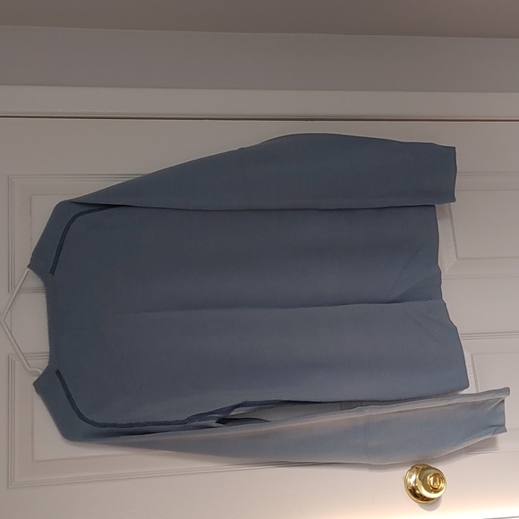 Men's Buffalo size Large sweater - Picture 4 of 4